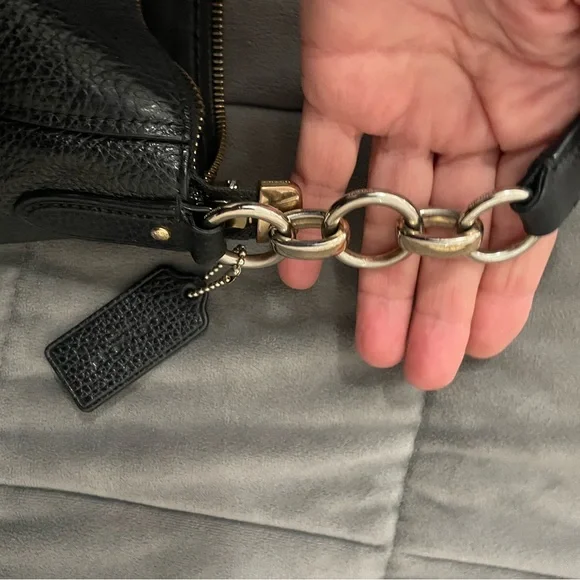 Coach hand bag - Picture 6 of 9